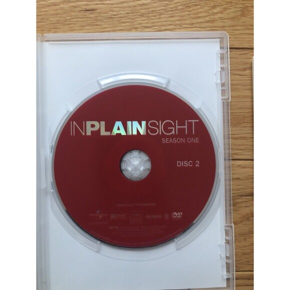 In Plain Sight: Season One DVD 2008 3 Disc Box Set - Picture 7 of 8